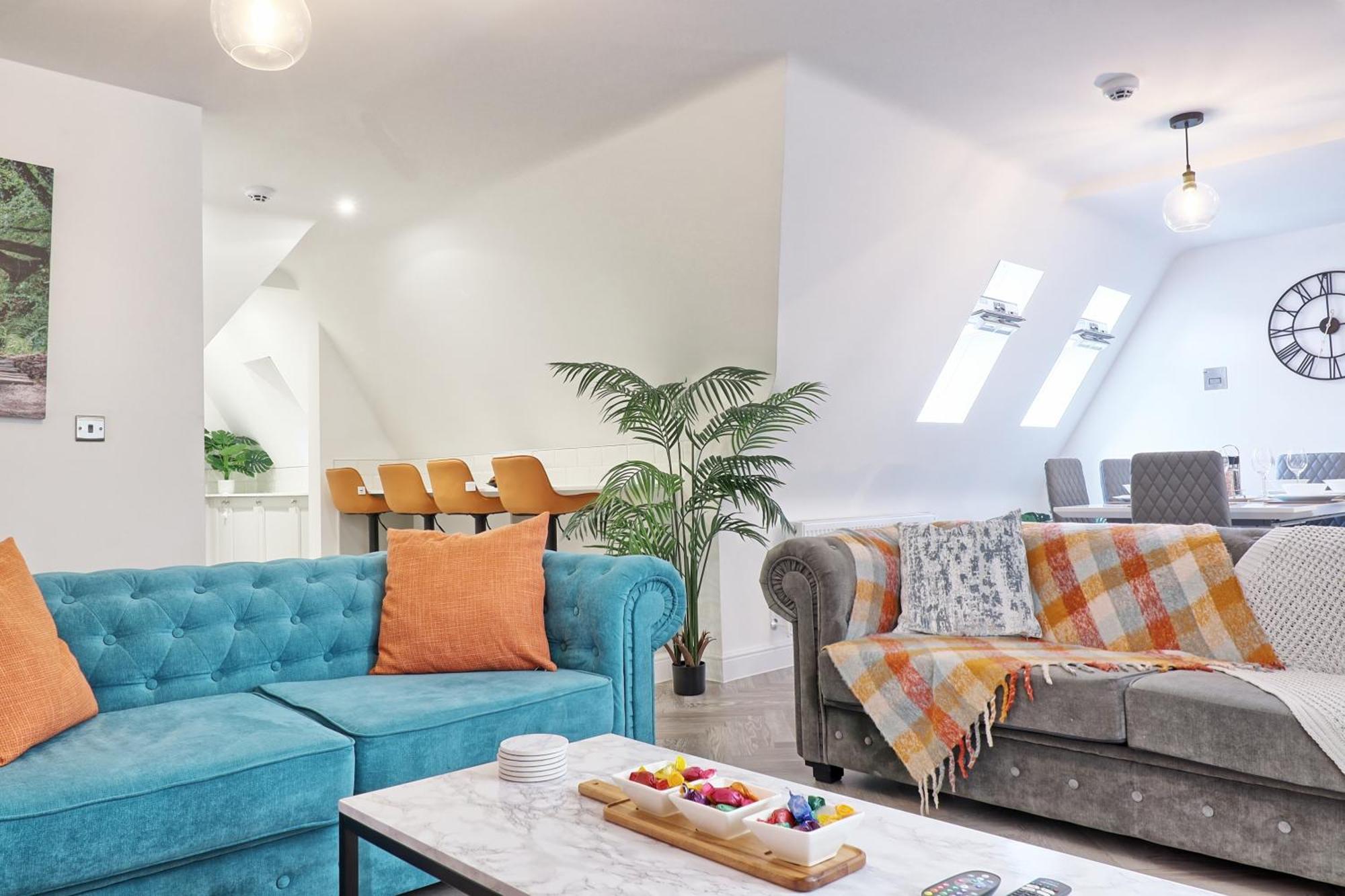 Writtle Massive 4 Bedroom Apartment With Parking In Gorgeous Countryside Location & Short Drive To Chelmsford City Centre Contractors Welcome Exteriér fotografie