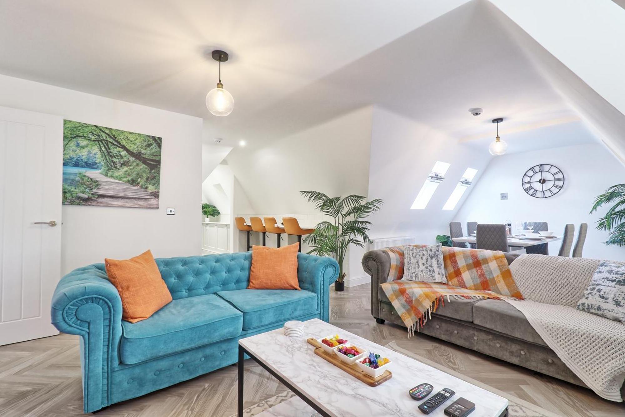 Writtle Massive 4 Bedroom Apartment With Parking In Gorgeous Countryside Location & Short Drive To Chelmsford City Centre Contractors Welcome Exteriér fotografie